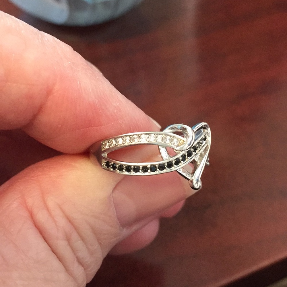 Ladies ring - Picture 3 of 5